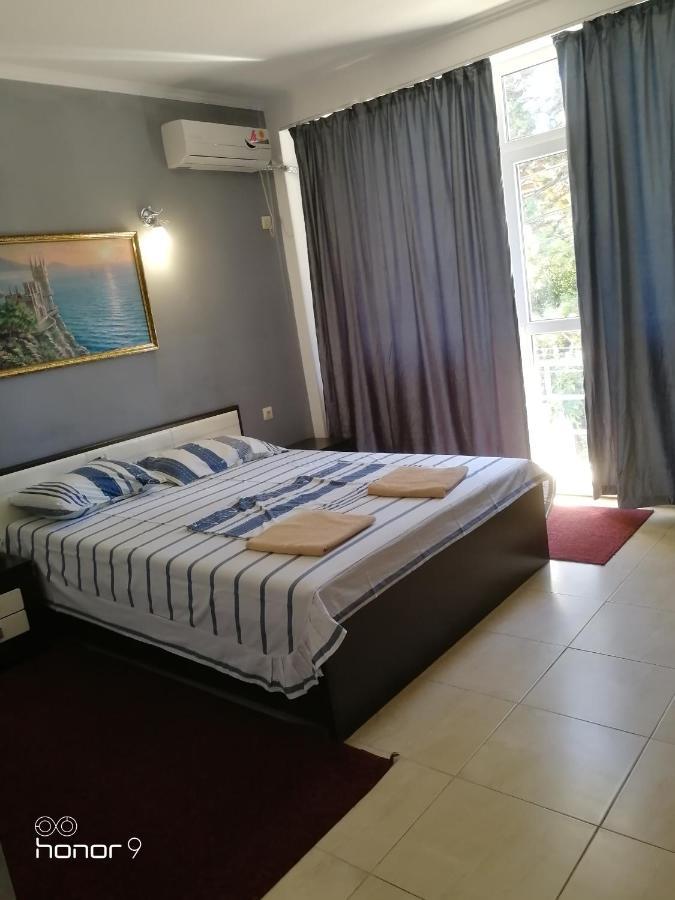 Hôtel Mira à New Athos Extérieur photo