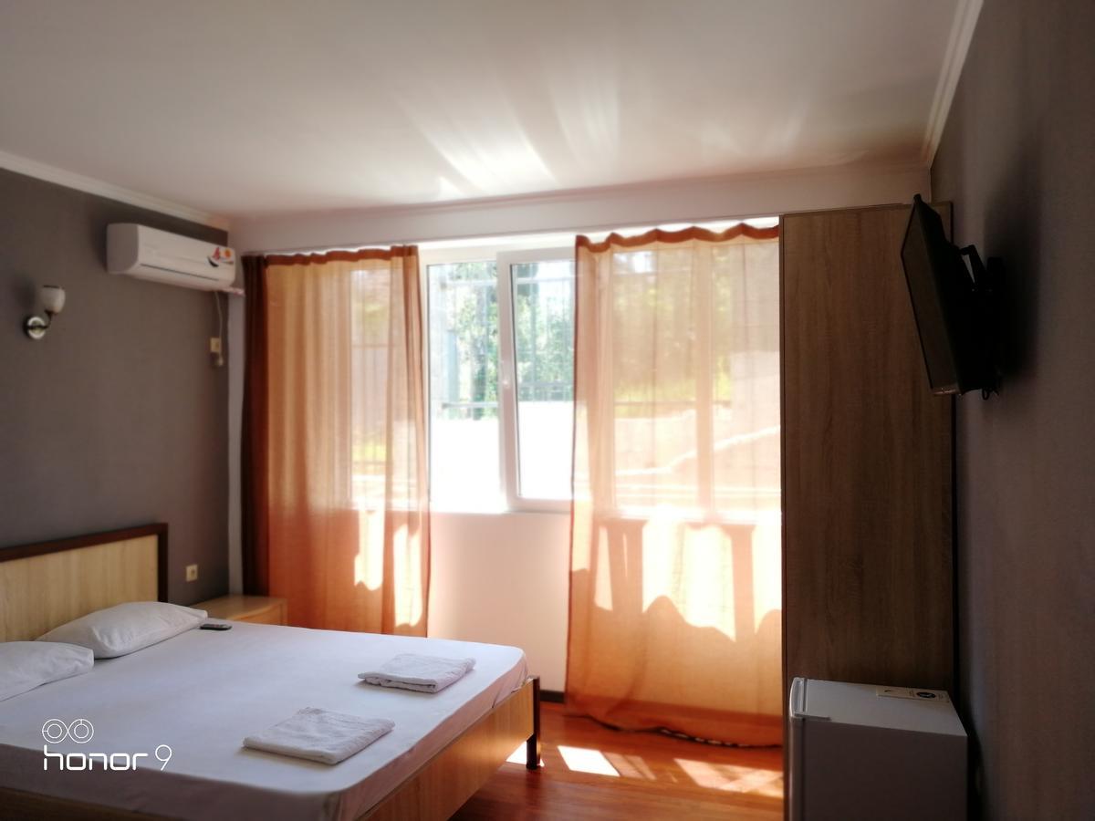 Hôtel Mira à New Athos Extérieur photo