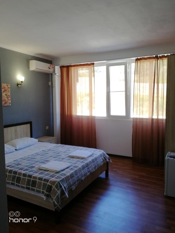 Hôtel Mira à New Athos Extérieur photo